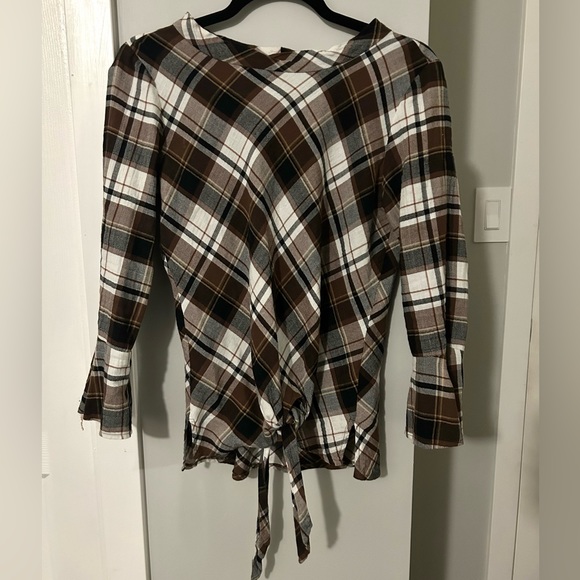 Plaid Blouse - Picture 3 of 3
